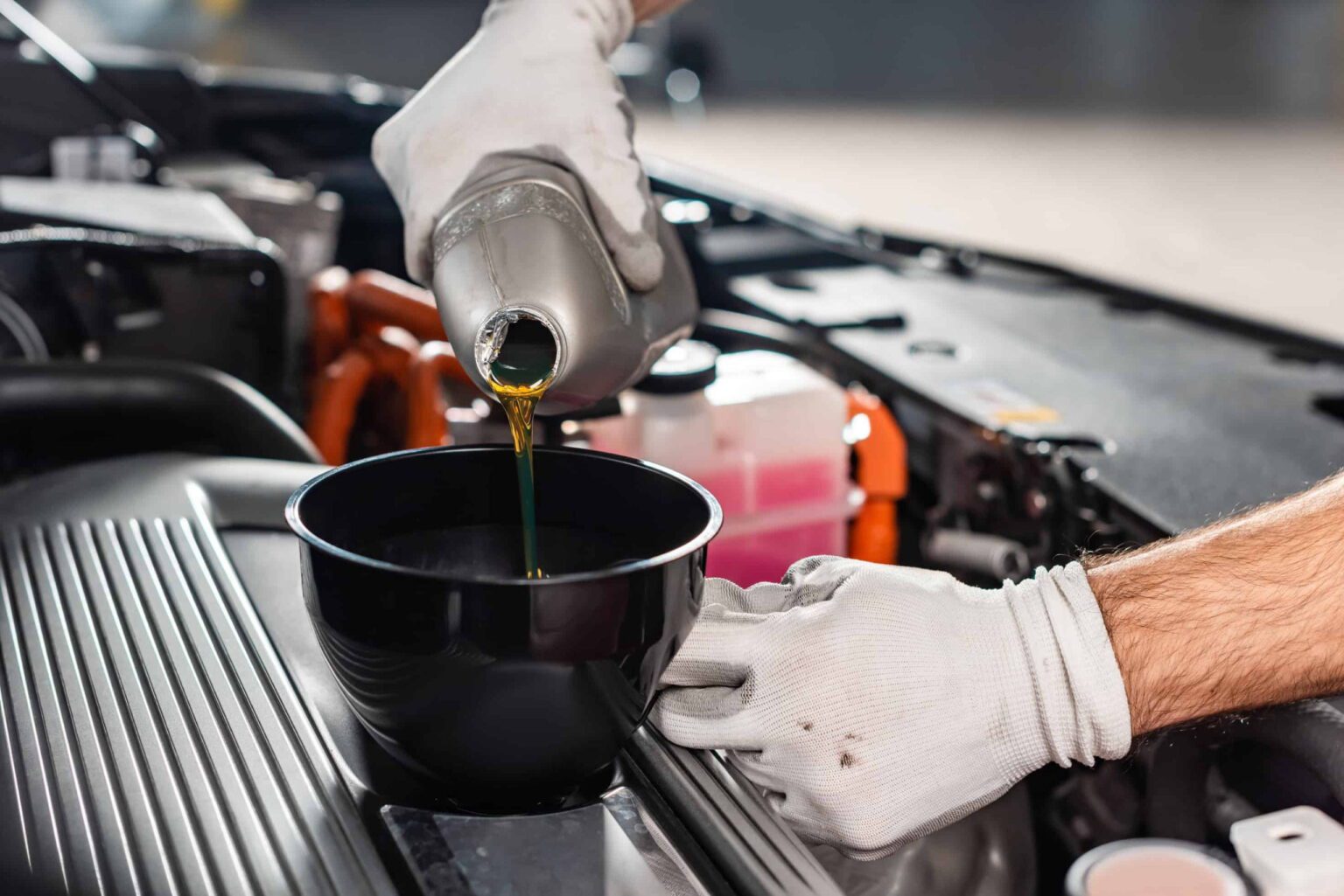 10w30-vs-5w30-oil-what-s-the-difference-which-oil-should-you-go-for